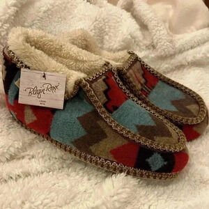 Blazin Roxx Slippers | Brown/Blue/Red | Size 7/8 Women’s